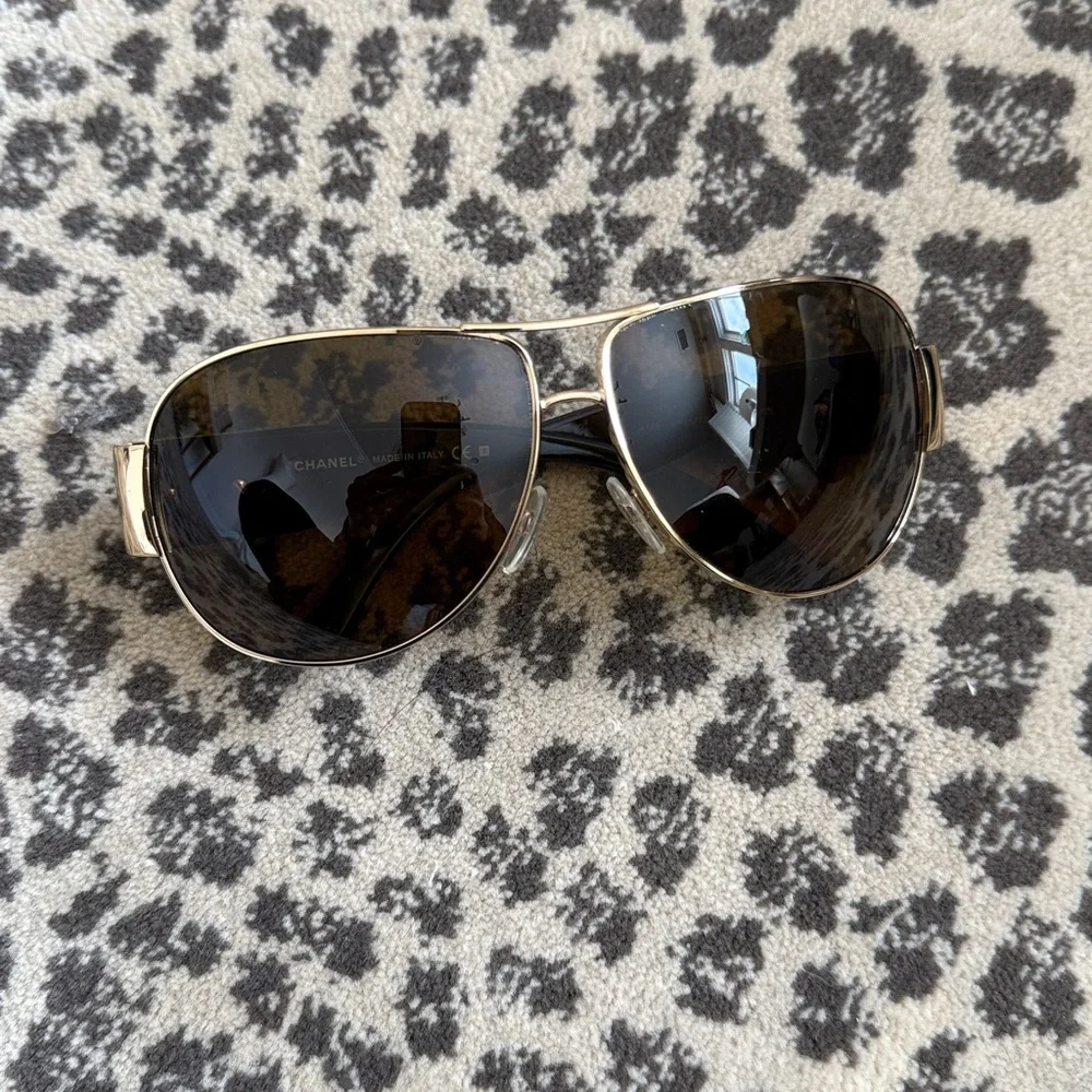 Chanel Gold Aviator Sunglasses - Picture 5 of 8